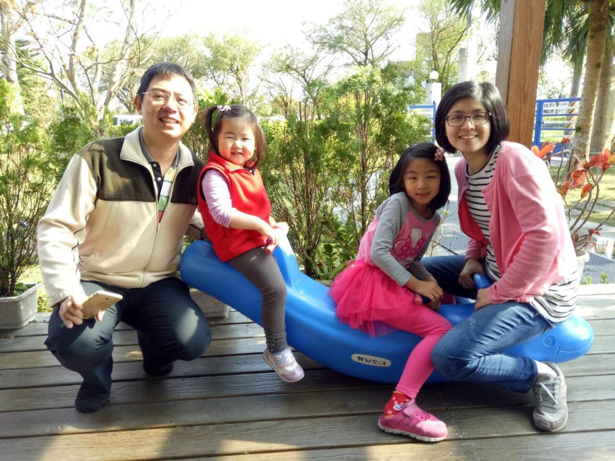 Fish House 宜蘭獨棟別墅 戲水池 生態diy 安農溪自行車 Appartement Dongshan  Buitenkant foto