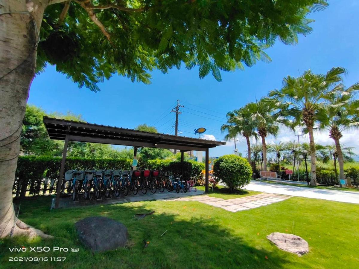 Fish House 宜蘭獨棟別墅 戲水池 生態diy 安農溪自行車 Appartement Dongshan  Buitenkant foto