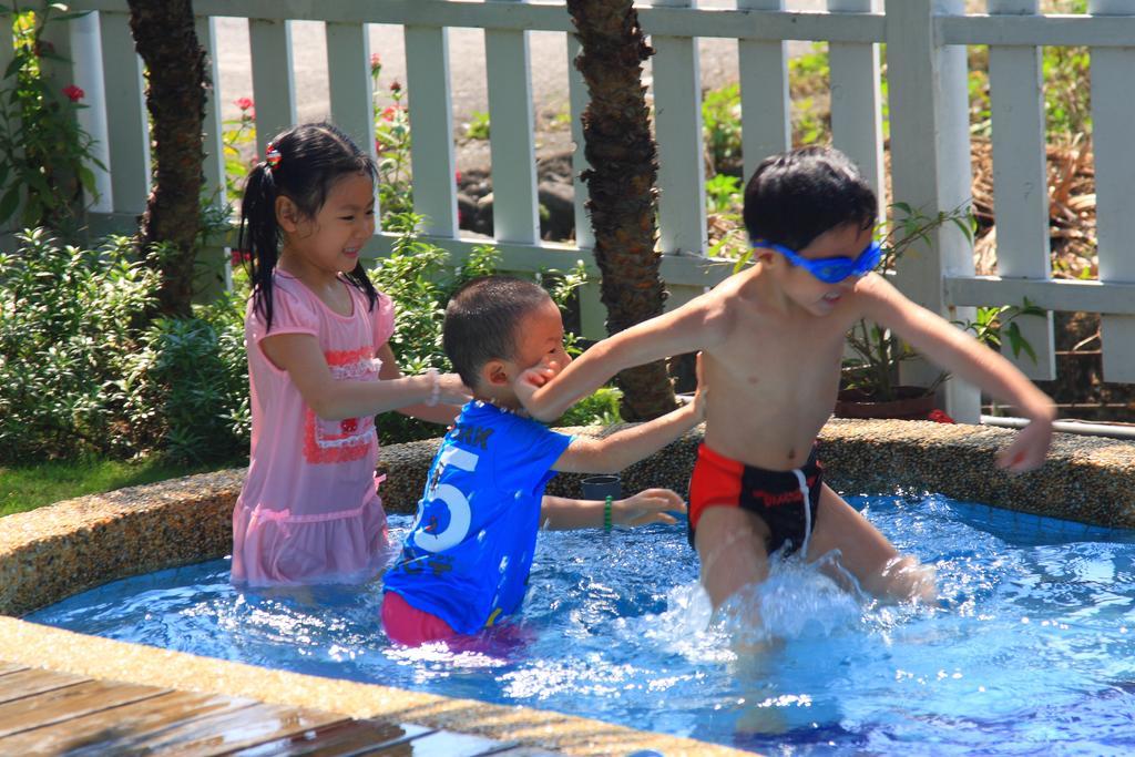 Fish House 宜蘭獨棟別墅 戲水池 生態diy 安農溪自行車 Appartement Dongshan  Buitenkant foto